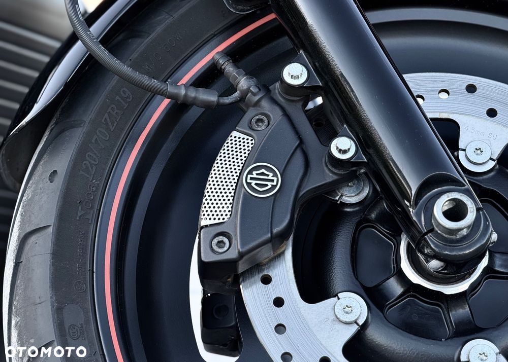Harley-Davidson V-Rod Night Rod - 13