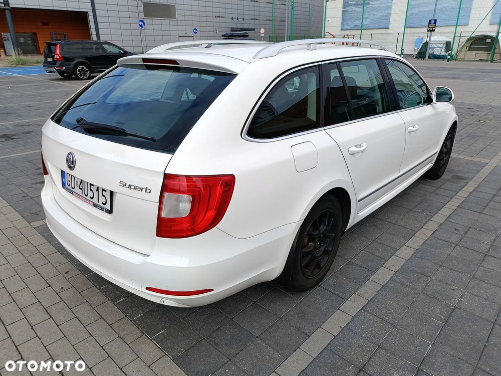 Skoda Superb 1.8 TSI DSG Elegance - 3