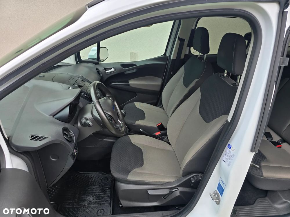 Ford Tourneo Courier 1.5 TDCi Sport - 9
