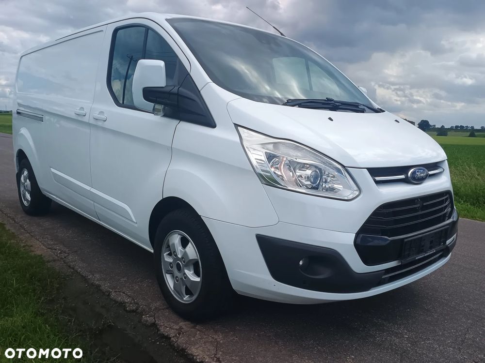 Ford Transit Custom - 8