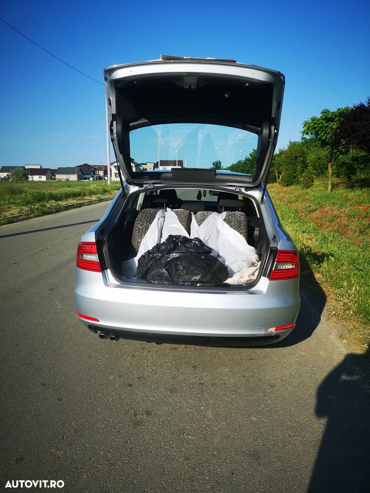 Skoda Superb 2.0 TDI Ambition - 18
