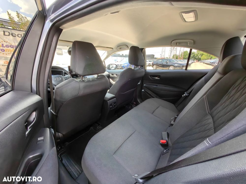 Toyota Corolla 1.8 HSD Dynamic - 17