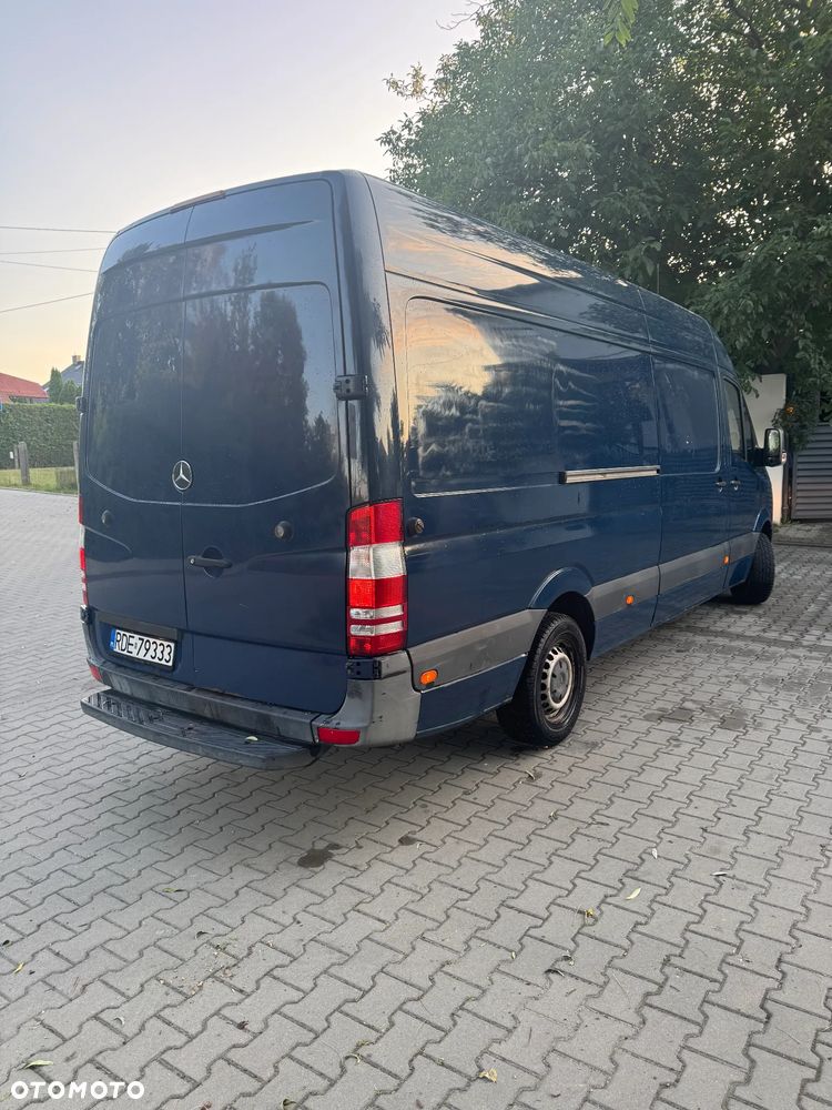 Mercedes-Benz Sprinter - 3