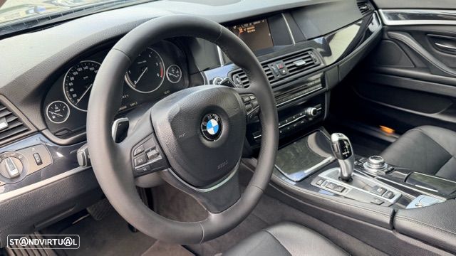 BMW 520 d Auto - 9