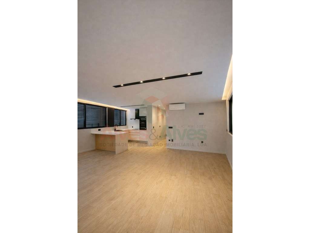T2 - Edifício - Pronto a escriturar - Gondomar - Grande imagem: 4/8