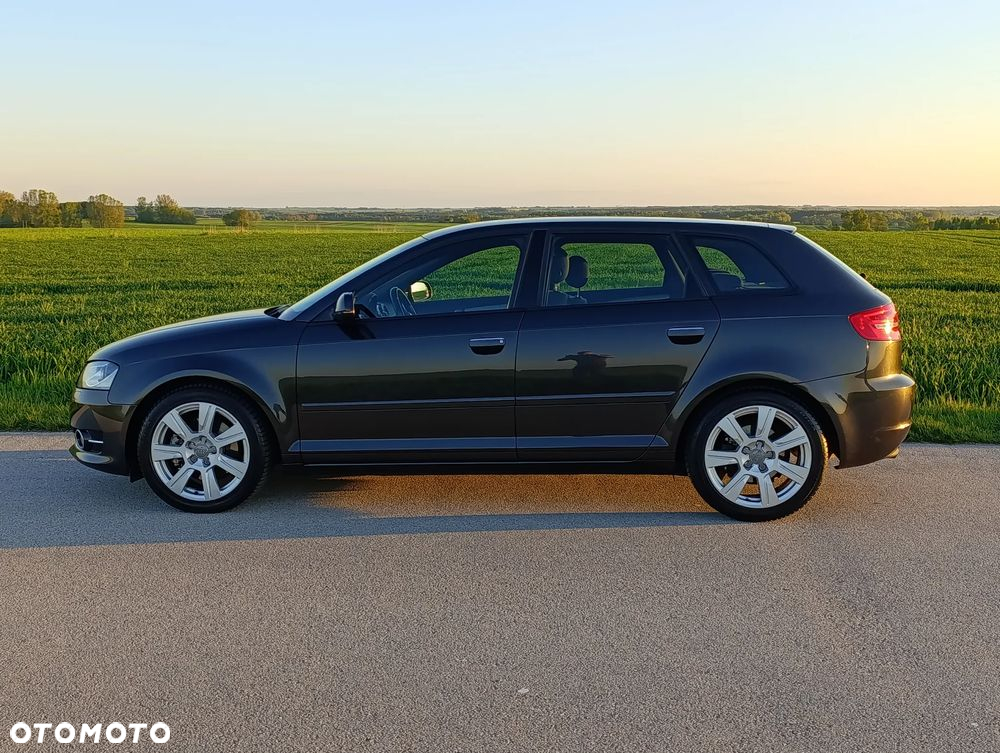 Audi A3 2.0 TDI Sportback DPF quattro Attraction - 7