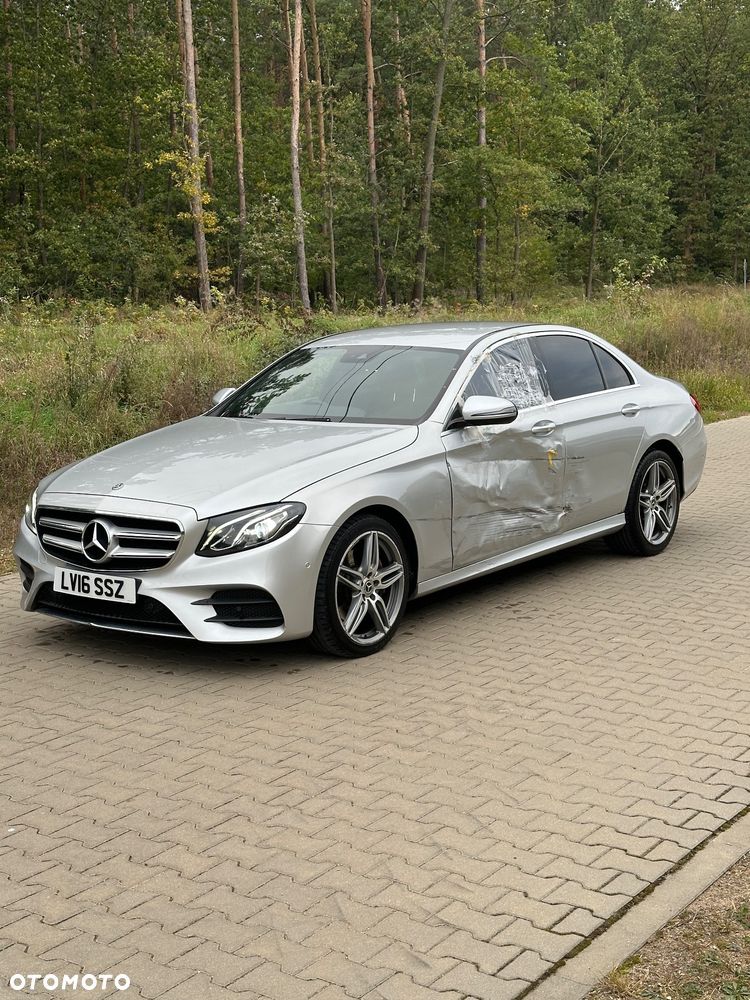 Mercedes-Benz Klasa E - 4