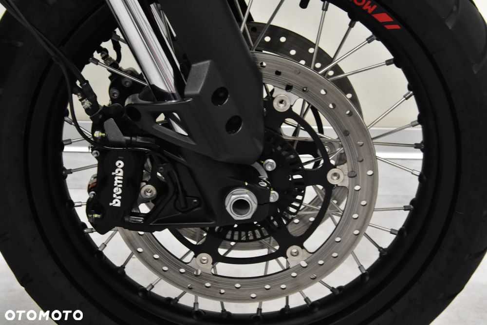 Moto Guzzi V85 - 29
