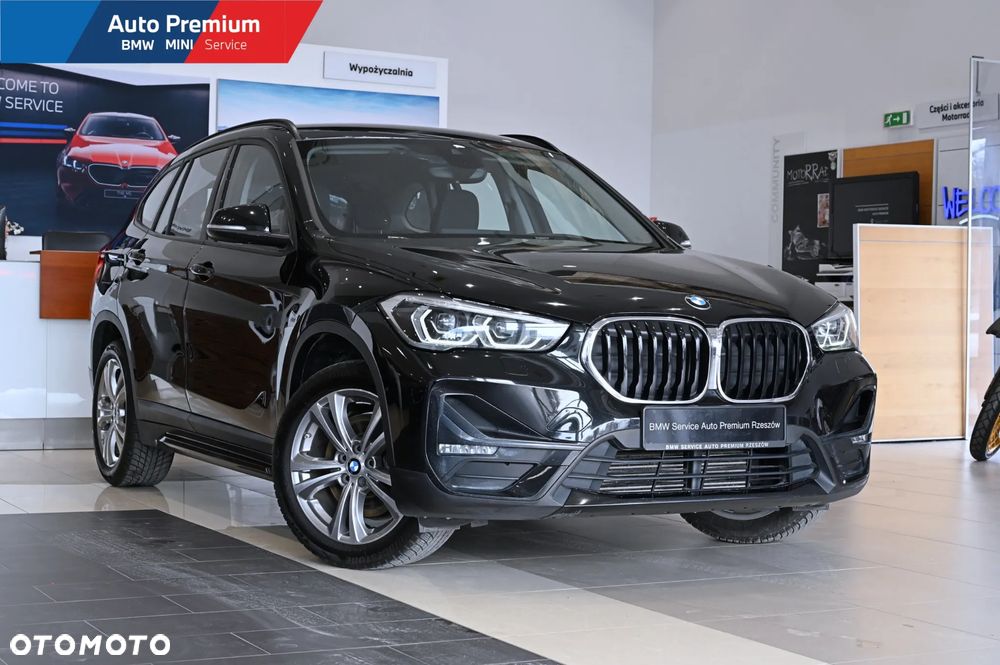 BMW X1 xDrive20d Sport Line - 2