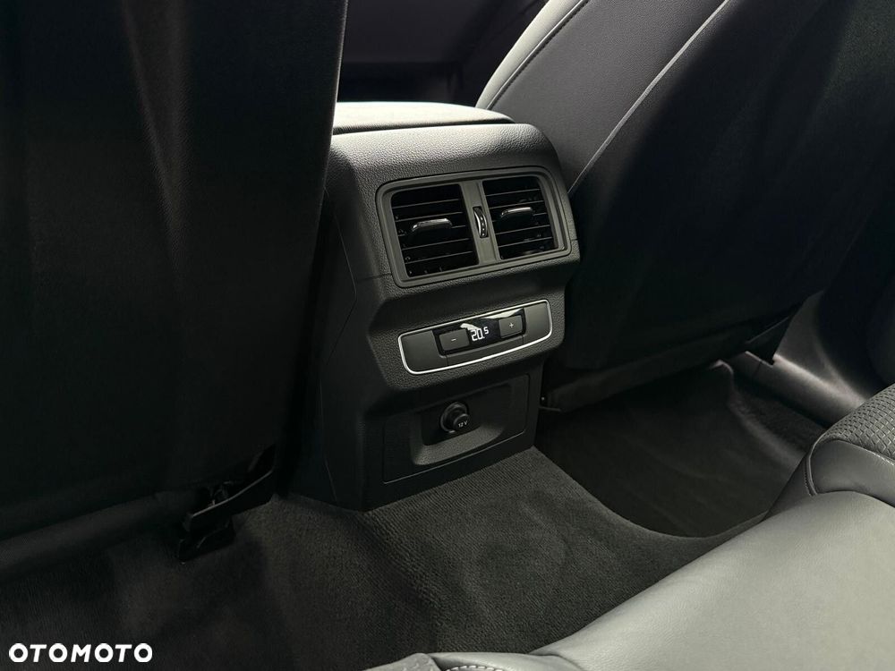Audi Q5 40 TFSI mHEV Quattro S Line S tronic - 13