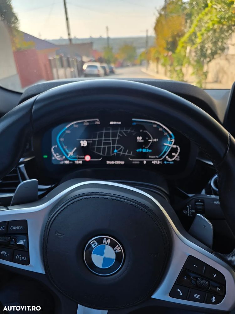 BMW Seria 5 530e Aut. M Sport Edition - 28