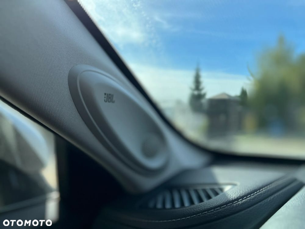 Toyota Highlander 2.5 Hybrid Executive - 38