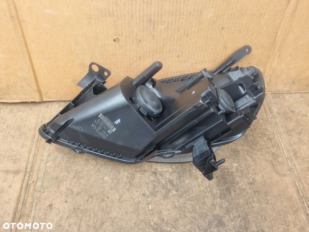 OPEL ZAFIRA B LAMPA PRAWY PRZÓD - 5