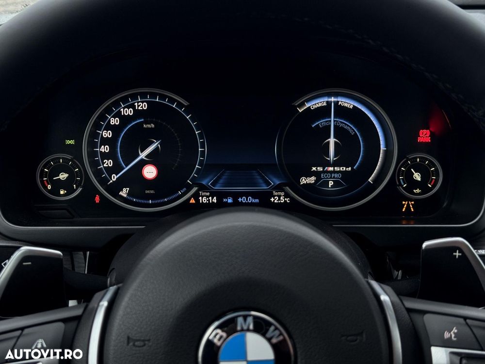 BMW X5 M M50d - 27