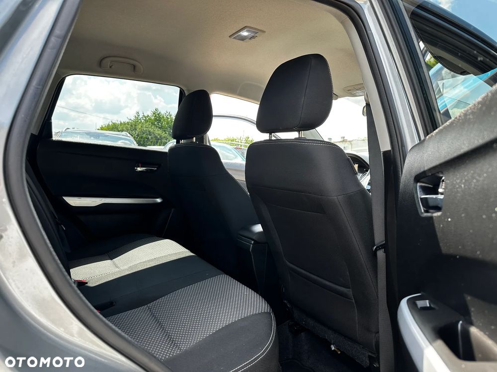 Suzuki Vitara - 26