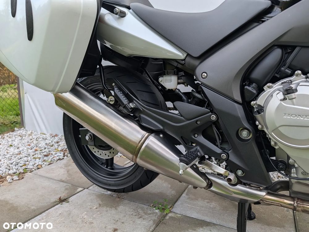 Honda CBF - 40