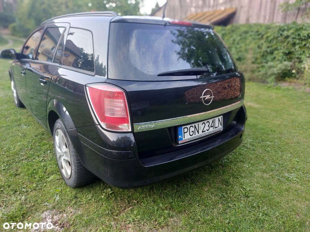 Opel Astra 1.6 Sport - 11