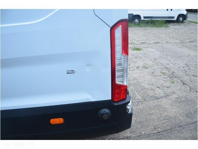 Ford Transit - 38