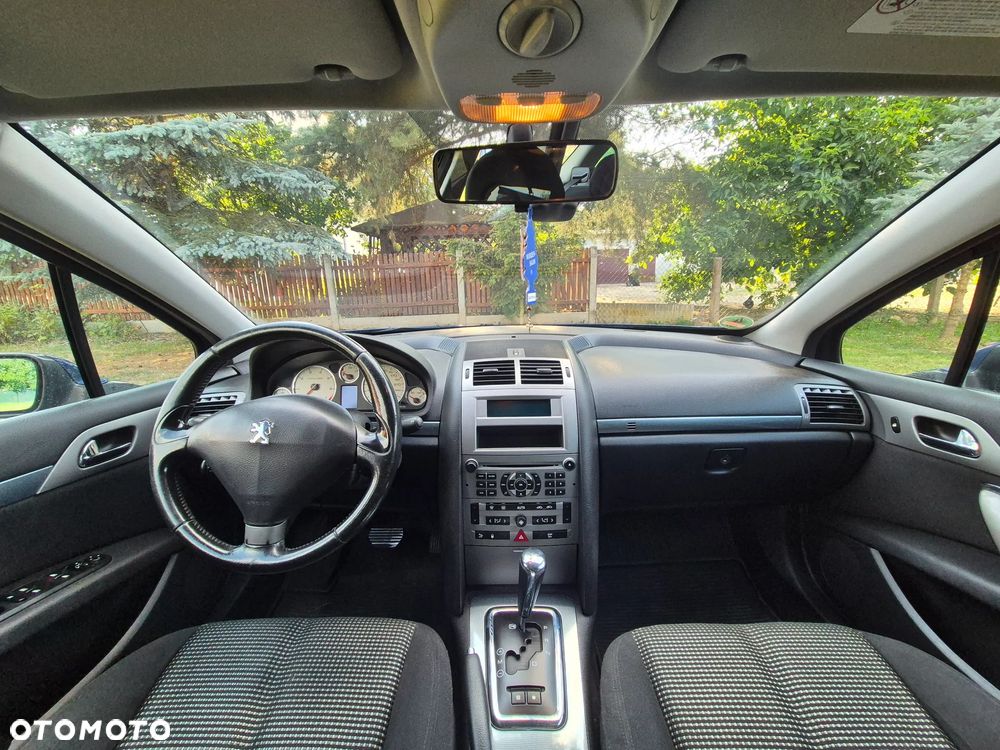 Peugeot 407 - 15