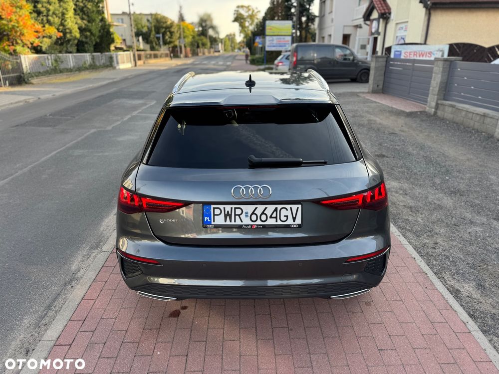 Audi A3 Sportback 1.4 TFSI e-tron S line Sportpaket - 9