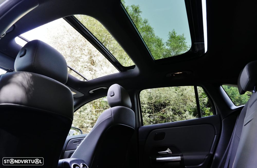 Mercedes-Benz EQA 300 4Matic Electric Art - 8