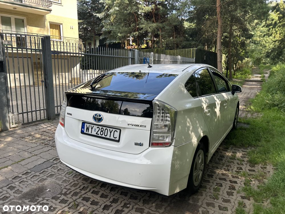 Toyota Prius - 8