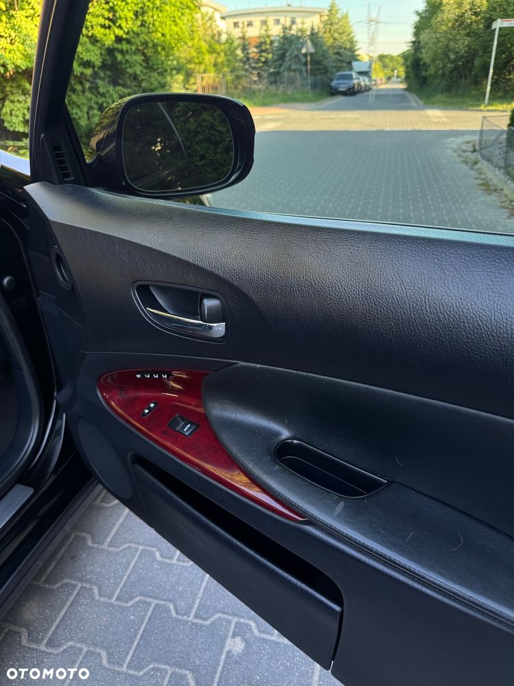 Lexus GS 300 Prestige + - 14
