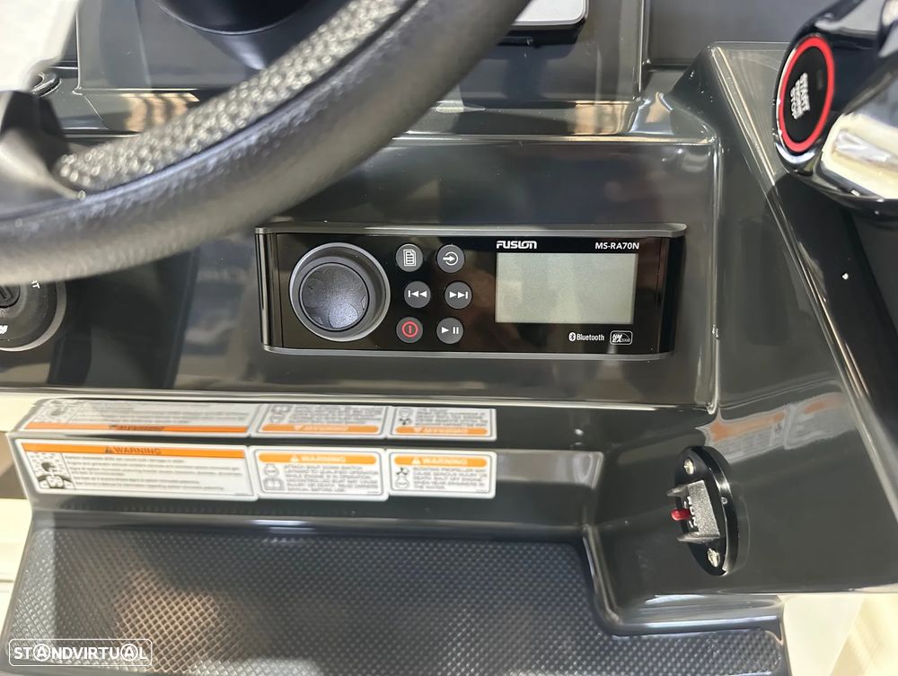 Quicksilver Activ 705 Open - 27