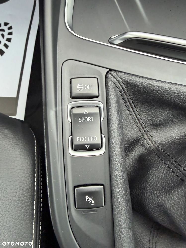 BMW Seria 1 118i - 14