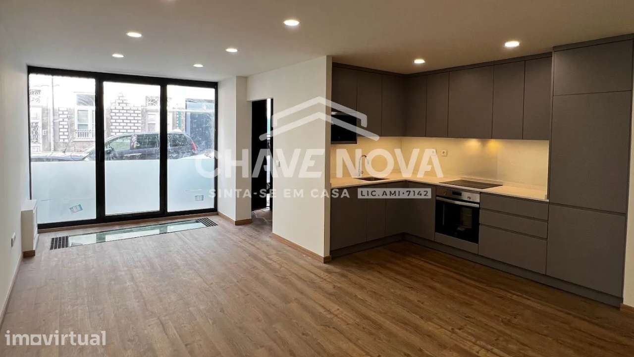 Apartamento T2 Duplex no Porto - Grande imagem: 5/14