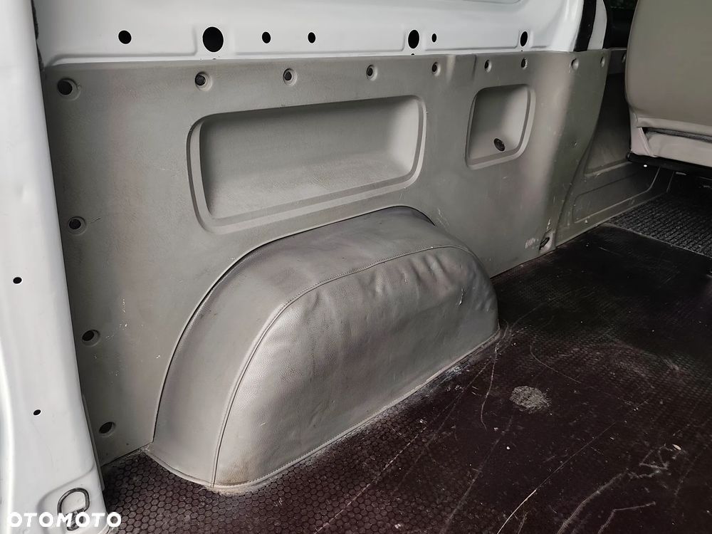 Renault Trafic L2H1 Pack Clim - 25