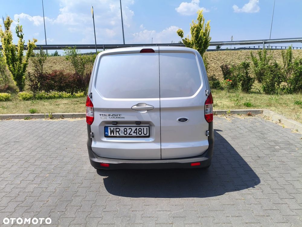 Ford Transit Courier - 6