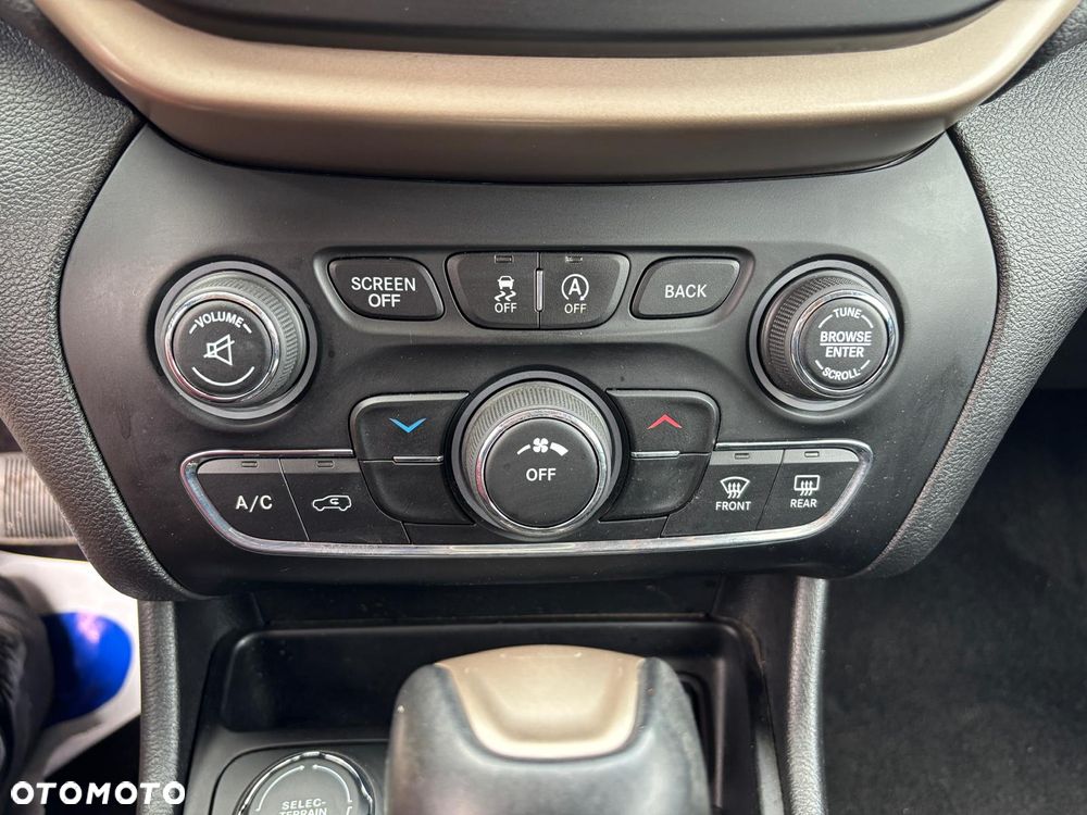Jeep Cherokee 3.2 V6 Active Drive I Limited - 22