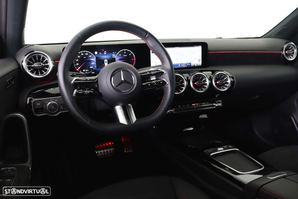 Mercedes-Benz A 180 d AMG Line Aut. - 19