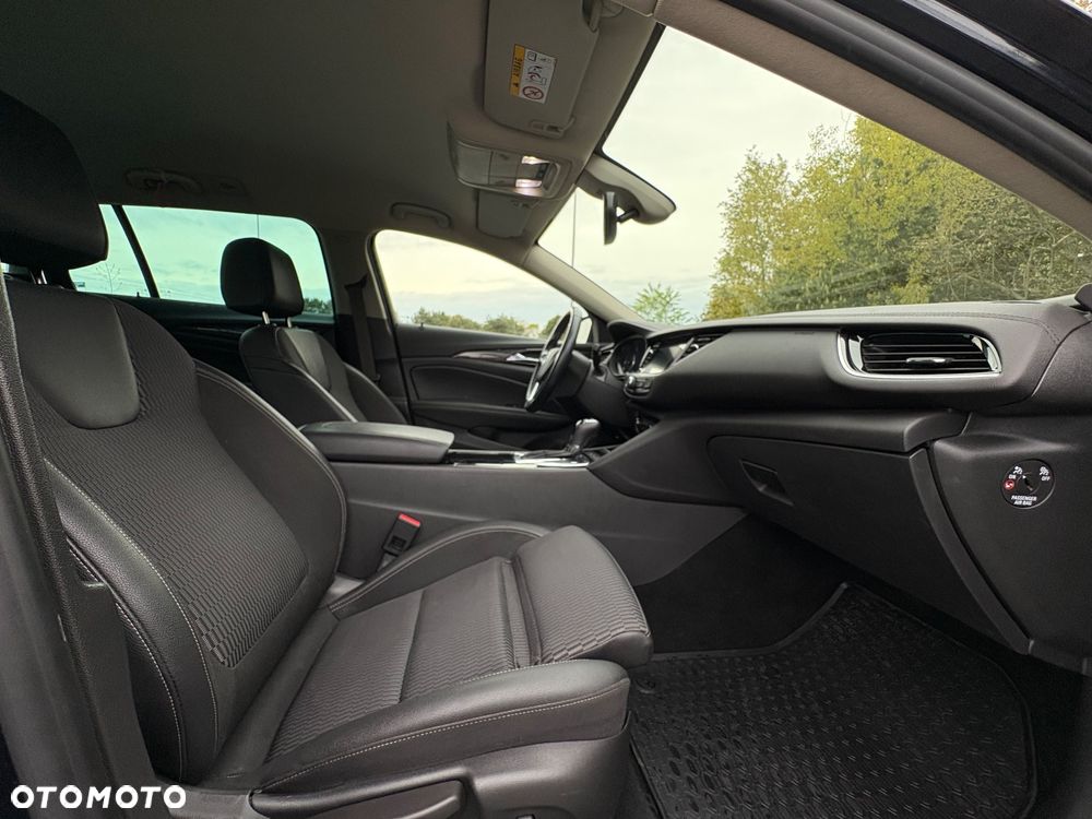 Opel Insignia - 14