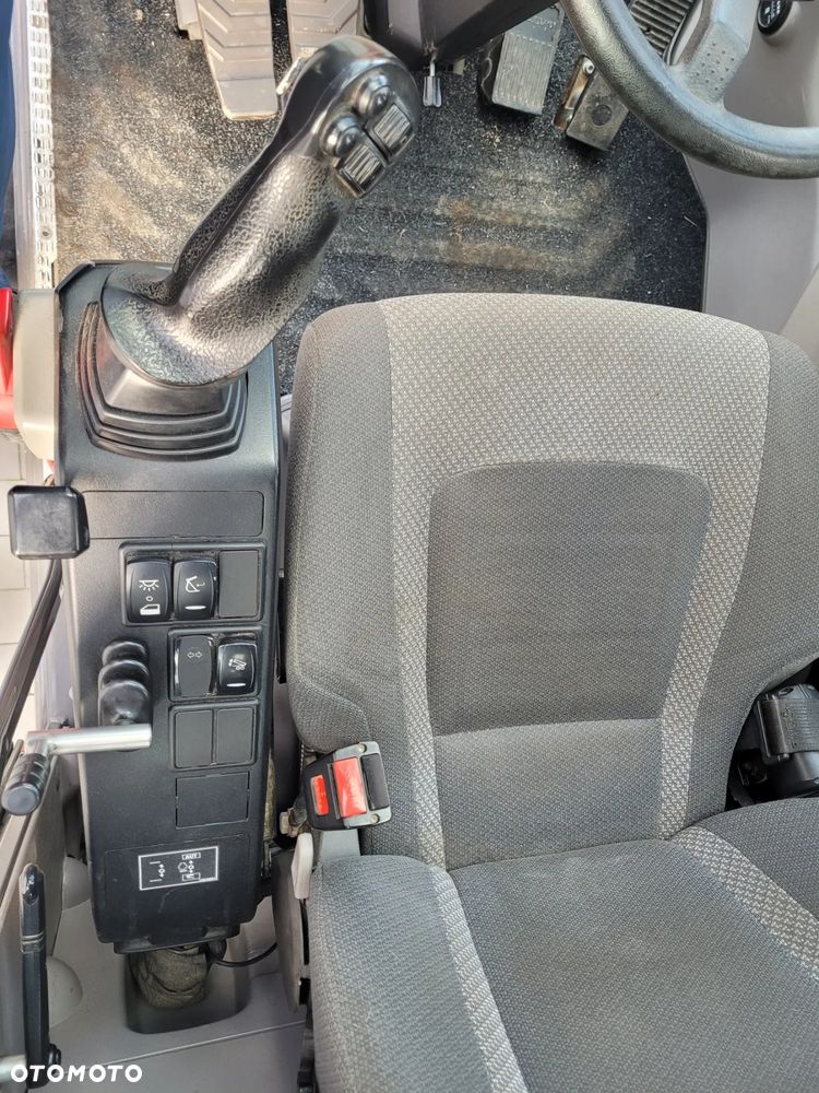 Volvo EW160E / ROTOTILT ze szczypcami / system niwelacji GPS 3D / przyczepa / - 15