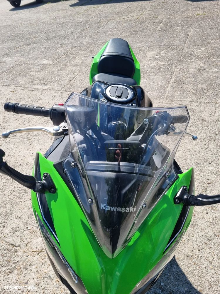 Kawasaki Ninja - 4
