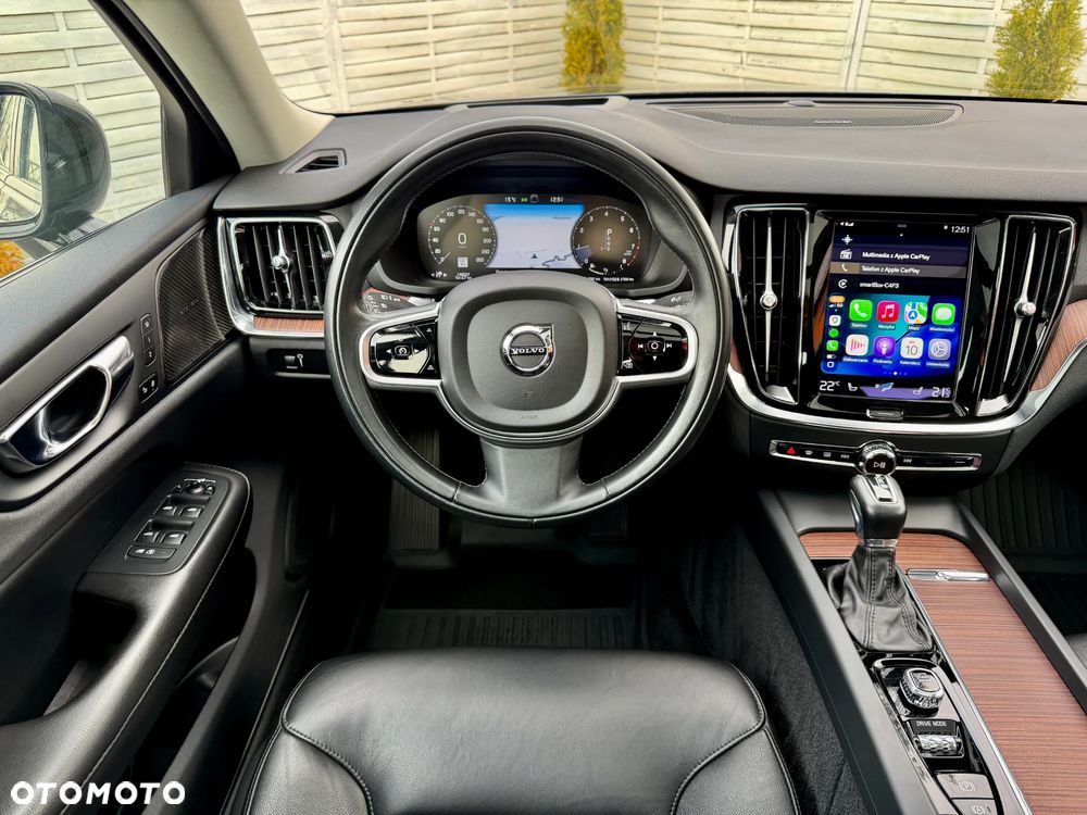 Volvo S60 B5 B AWD Ultimate Dark - 6