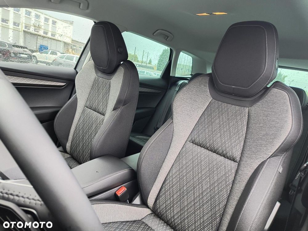 Skoda Karoq 1.5 TSI ACT Edition 130 DSG - 11