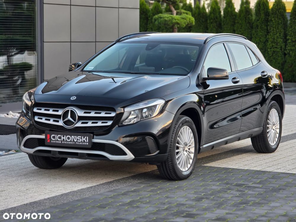 Mercedes-Benz GLA 180 7G-DCT Style - 3
