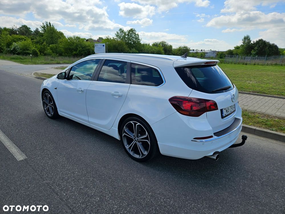 Opel Astra 1.6 T SIDI Sport S&S - 7