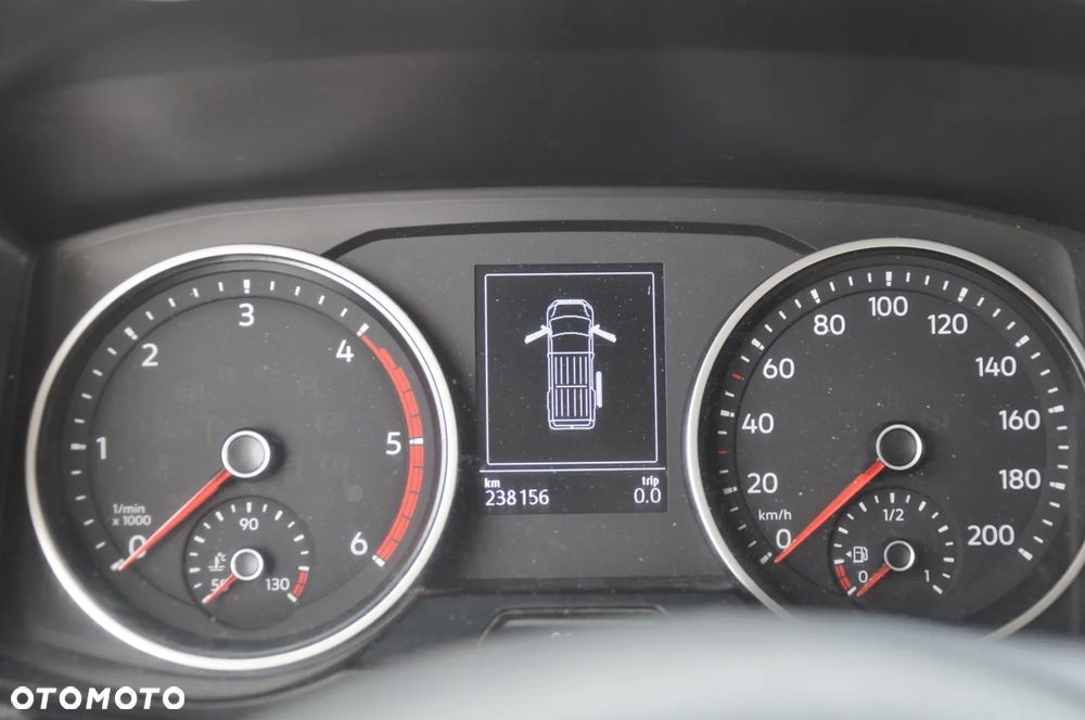 Volkswagen Crafter - 28