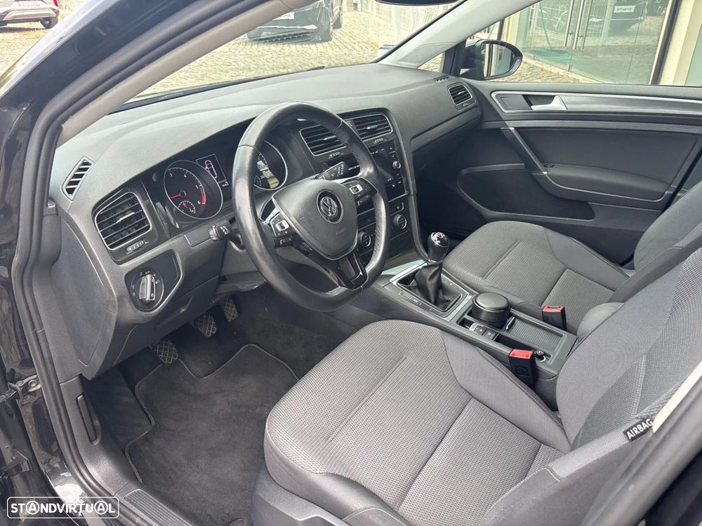 VW Golf Variant 1.6 TDi Confortline - 8