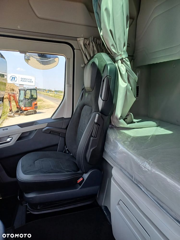 Ford F-MAX - 31