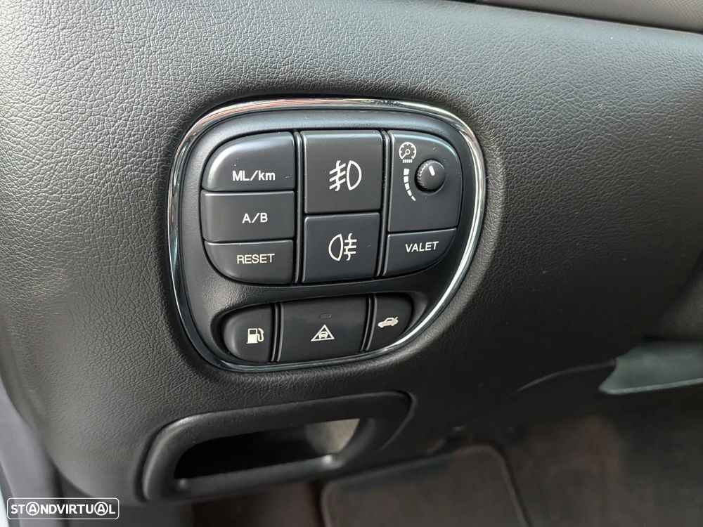 Jaguar XJ XJ6 2.7 D V6 Executive - 33