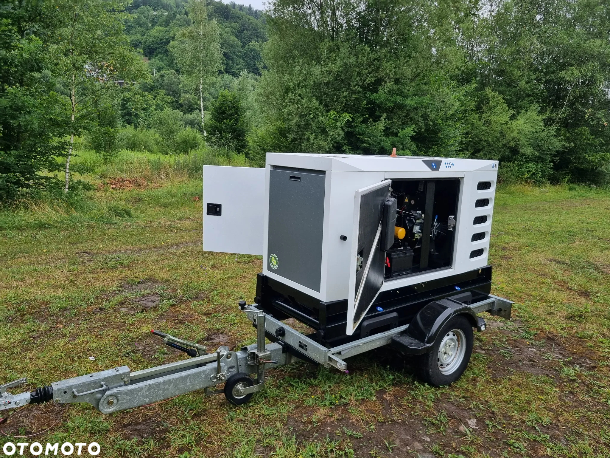 Mitsubishi SDMO R44 KV Agregat Prądotwórczy Generator Jezdny mobilny Jak Nowy z Norwegii - 12