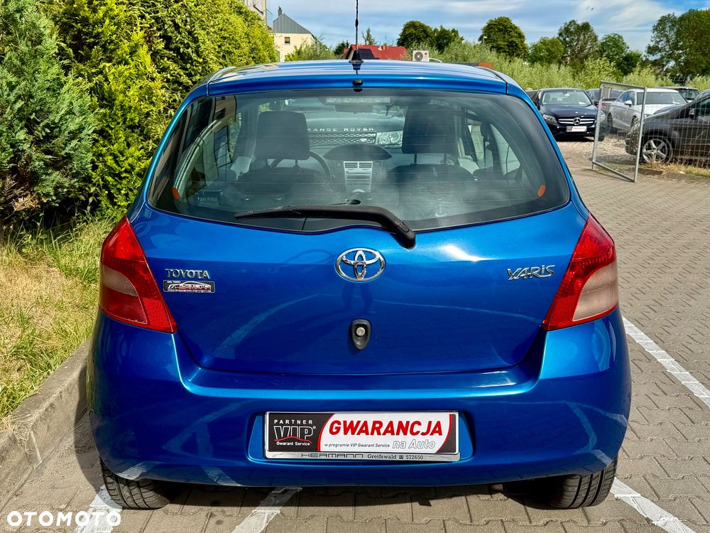 Toyota Yaris 1.0 Terra A/C - 12