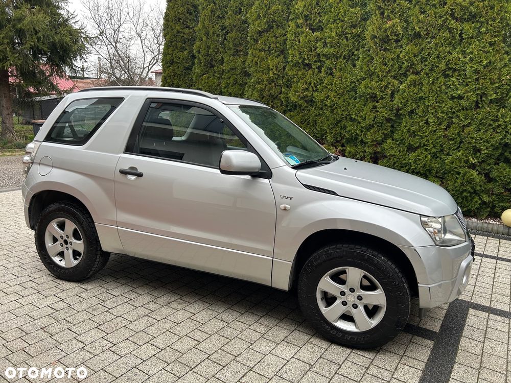 Suzuki Grand Vitara 1.6 Comfort - 10
