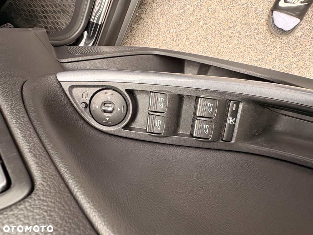 Ford Focus 1.0 EcoBoost Titanium - 21