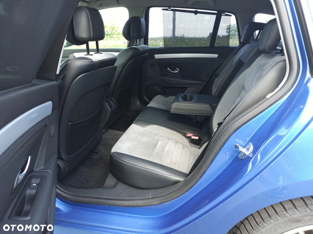 Renault Laguna 2.0 dCi FAP GT - 11